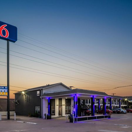 Studio 6 Fort Worth, Tx - Stockyards East Exterior foto